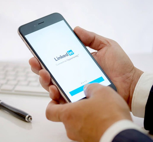 linkedin-slide